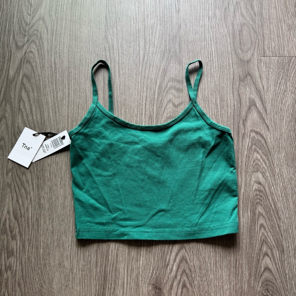 Aritzia TNA tank top